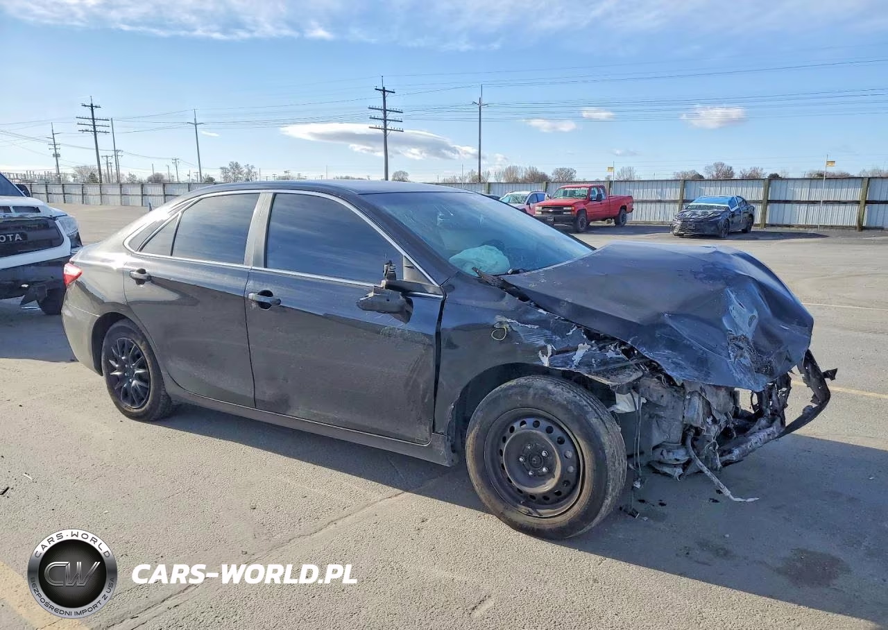 2017 Toyota Camry Le VIN:4T1BF1FK9HU281611 - 4