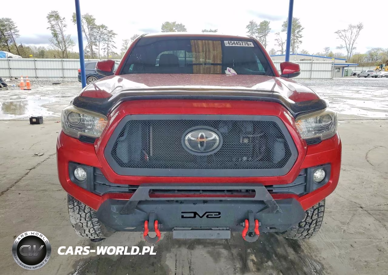 2018 Toyota Tacoma Trd Off-Road VIN:3TMAZ5CN9JM071484 - 5