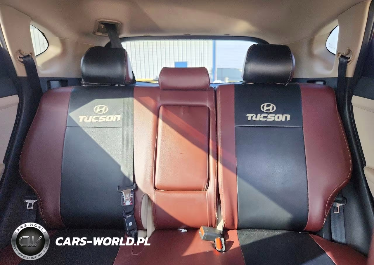 2017 Hyundai Tucson Se VIN:KM8J23A47HU462184 - 10