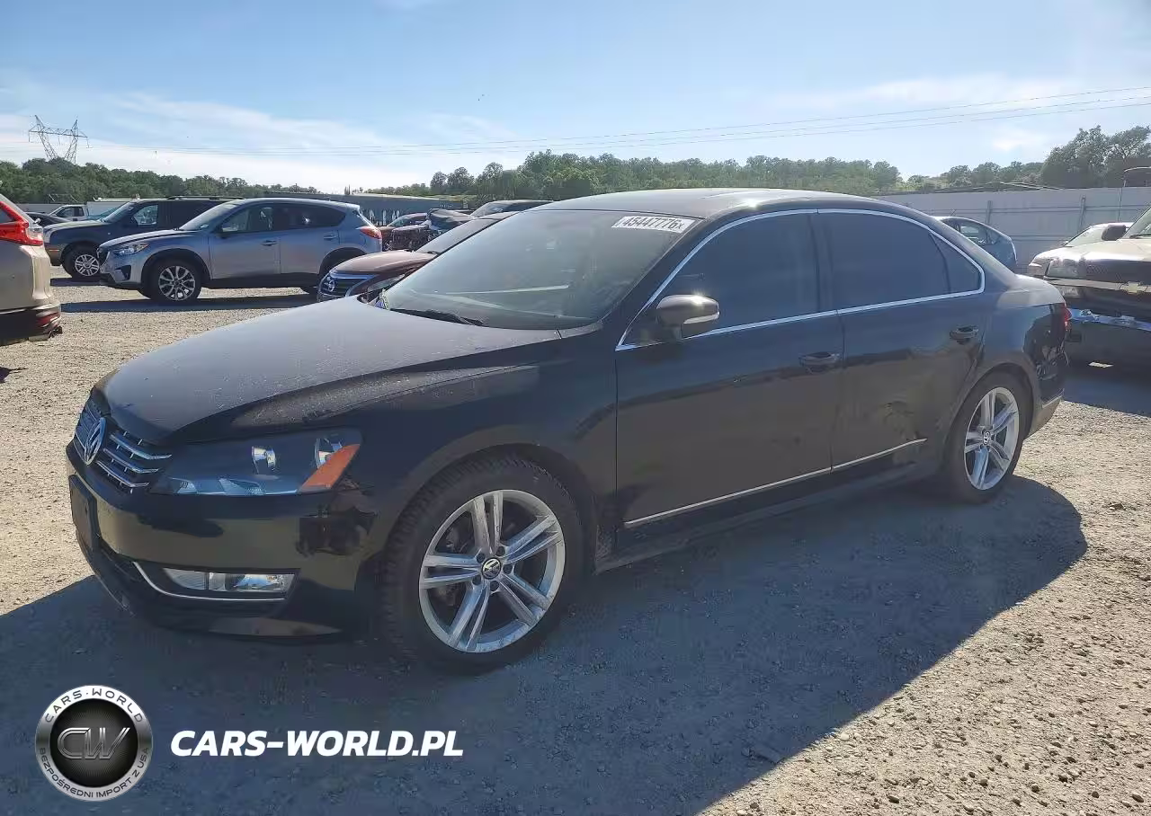2013 Volkswagen Passat Sel