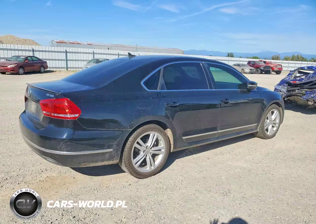 2013 Volkswagen Passat Sel VIN:1VWCN7A31DC122450 - 3