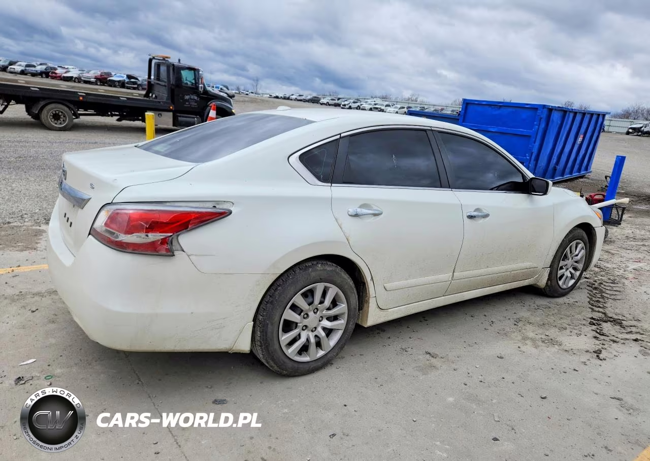 2015 Nissan Altima 2.5 S VIN:1N4AL3AP9FN316779 - 3