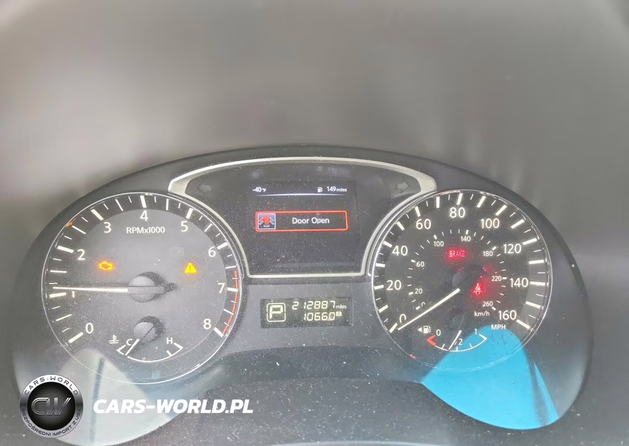 2015 Nissan Altima 2.5 S VIN:1N4AL3AP9FN316779 - 9