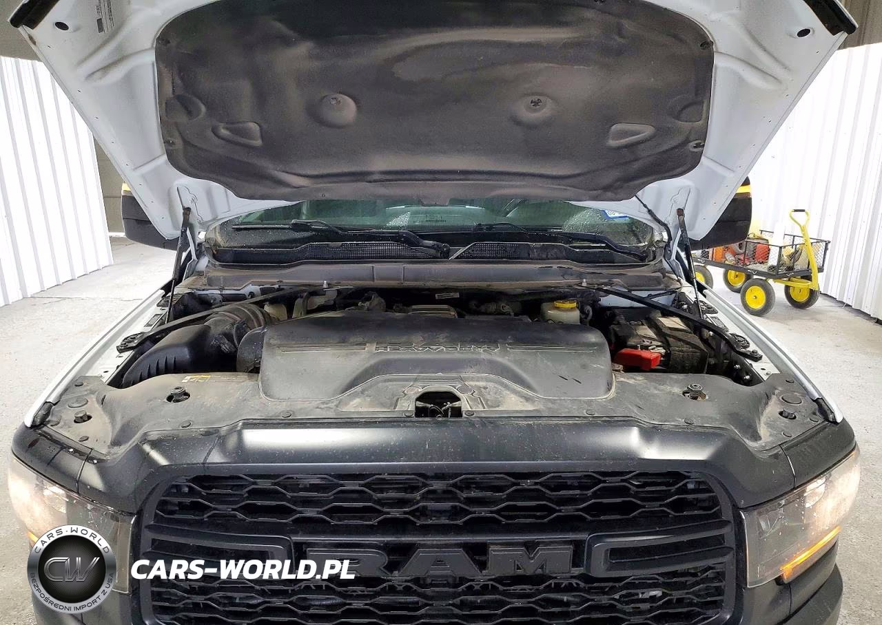 2024 Ram 2500 Tradesman VIN:3C6UR5HL5RG114093 - 11