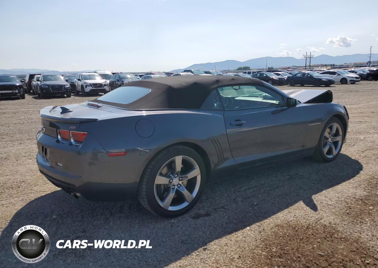 2011 Chevrolet Camaro 2Ss VIN:2G1FT3DWXB9159630 - 3