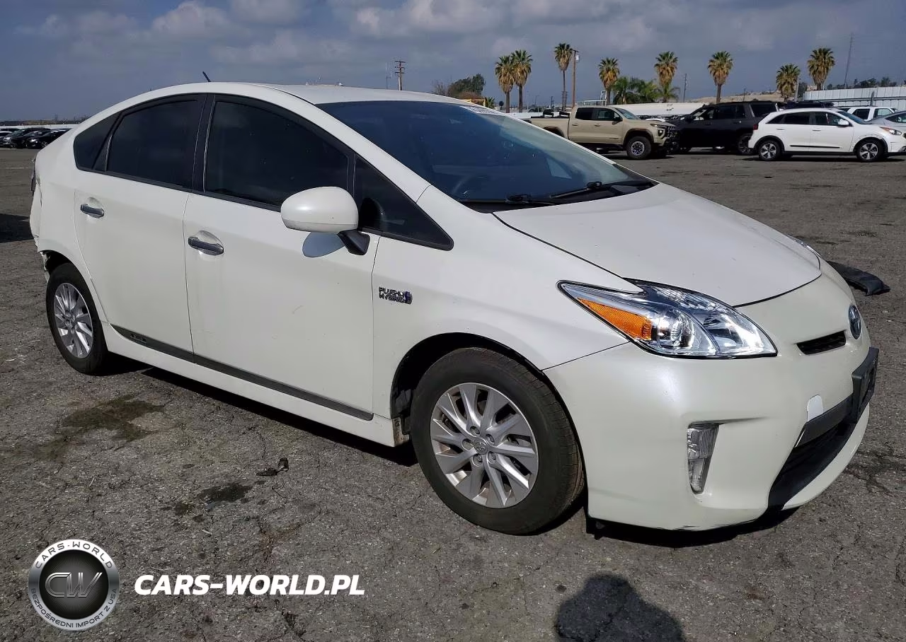 2014 Toyota Prius Plug-In Hybrid Base VIN:JTDKN3DP0E3057730 - 4