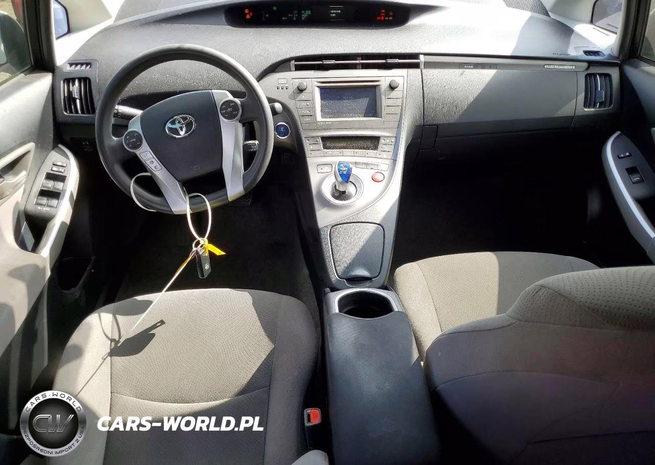 2014 Toyota Prius Plug-In Hybrid Base VIN:JTDKN3DP0E3057730 - 8