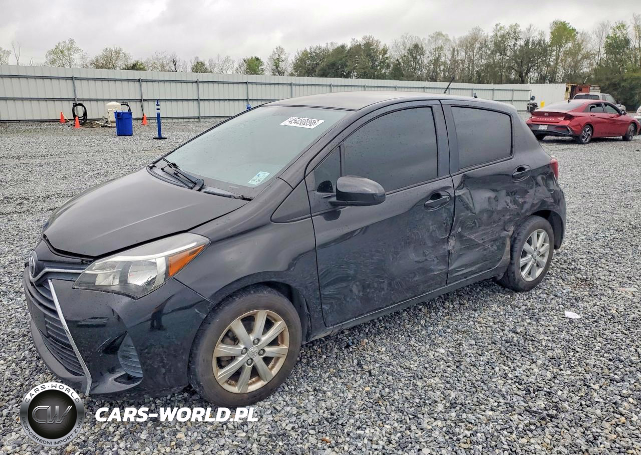 2015 Toyota Yaris 5-Door Le