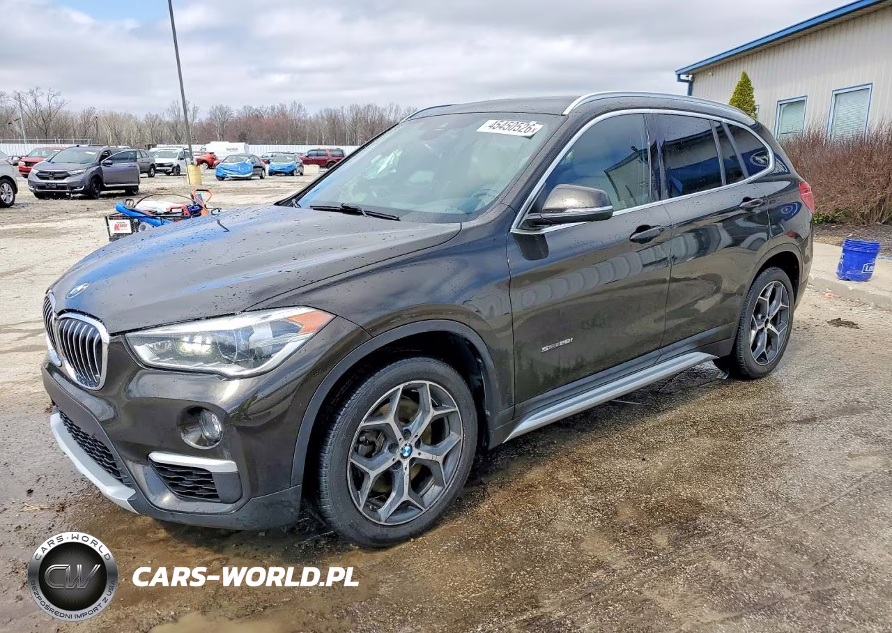 2018 BMW X1 Sdrive28I VIN:WBXHU7C30J5H43094 - 1
