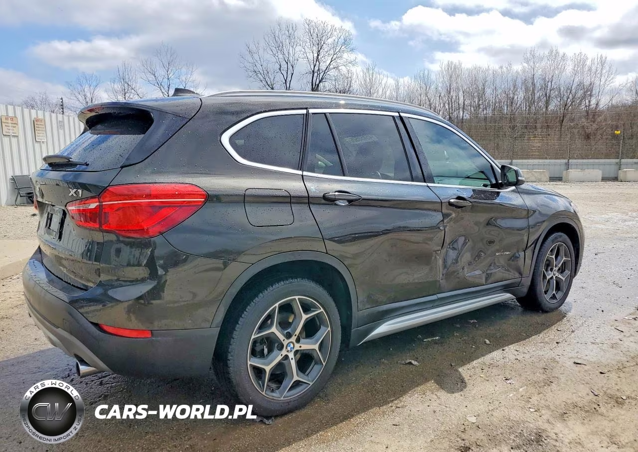 2018 BMW X1 Sdrive28I VIN:WBXHU7C30J5H43094 - 3