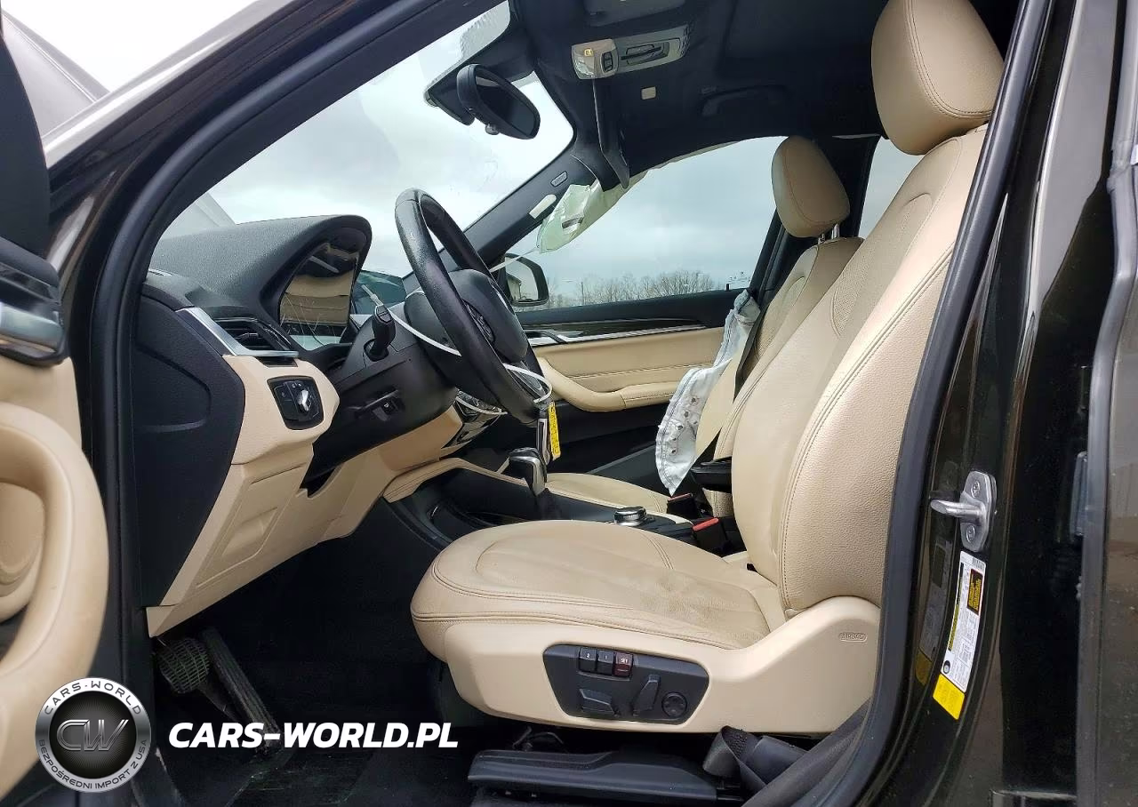 2018 BMW X1 Sdrive28I VIN:WBXHU7C30J5H43094 - 7