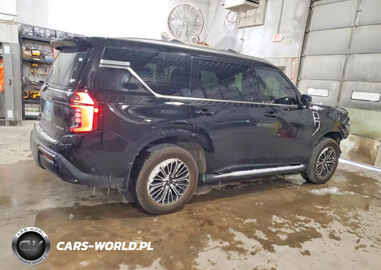 2025 Nissan Armada Platinum VIN:JN8AY3EB5S9100705 - 3