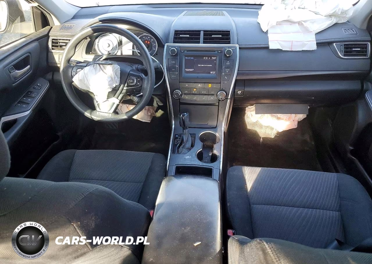 2017 Toyota Camry Le VIN:4T1BF1FK8HU739753 - 8