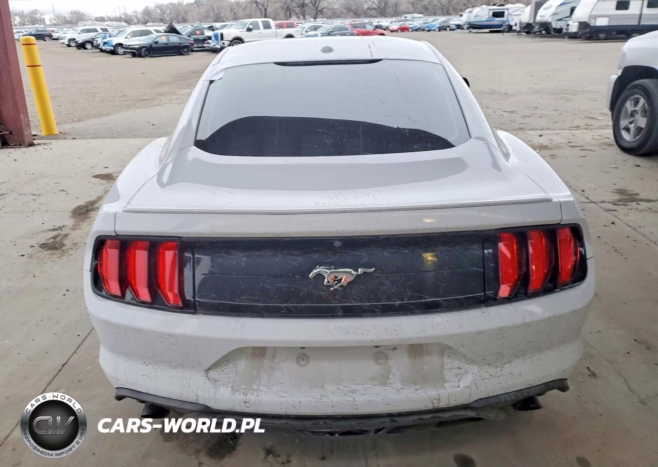 2018 Ford Mustang VIN:1FA6P8TH9J5156151 - 6