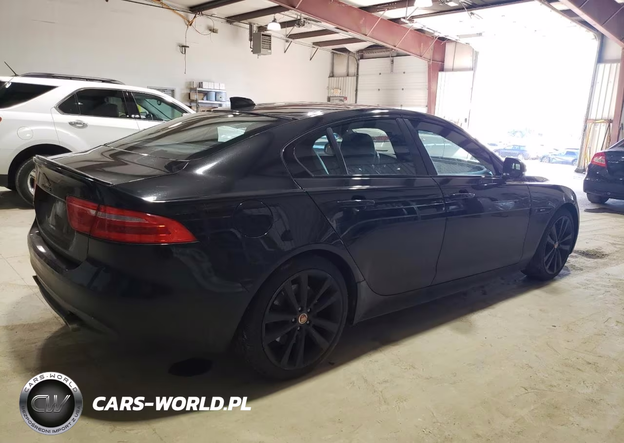 2017 Jaguar Xe VIN:SAJAF4BV9HA951050 - 3
