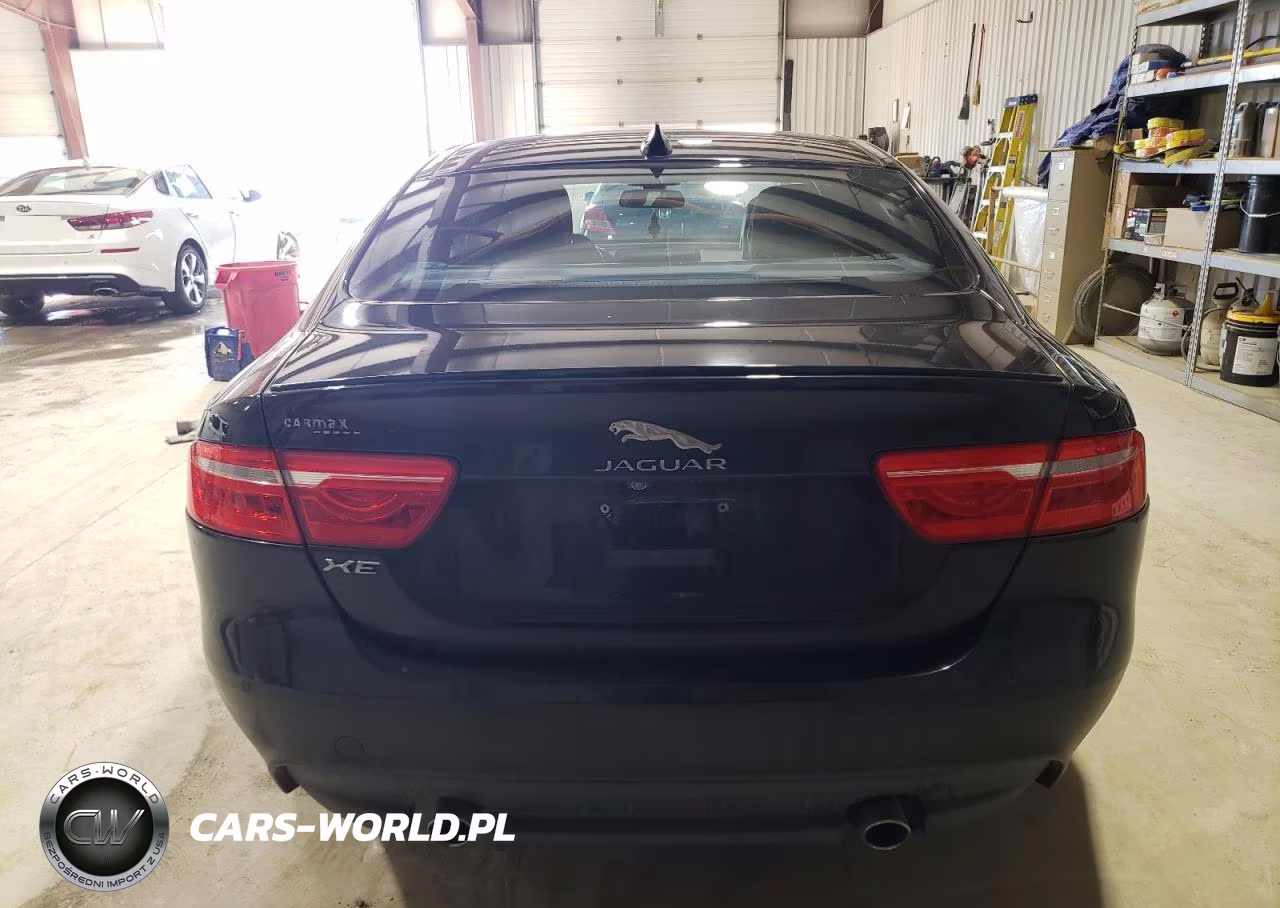 2017 Jaguar Xe VIN:SAJAF4BV9HA951050 - 6