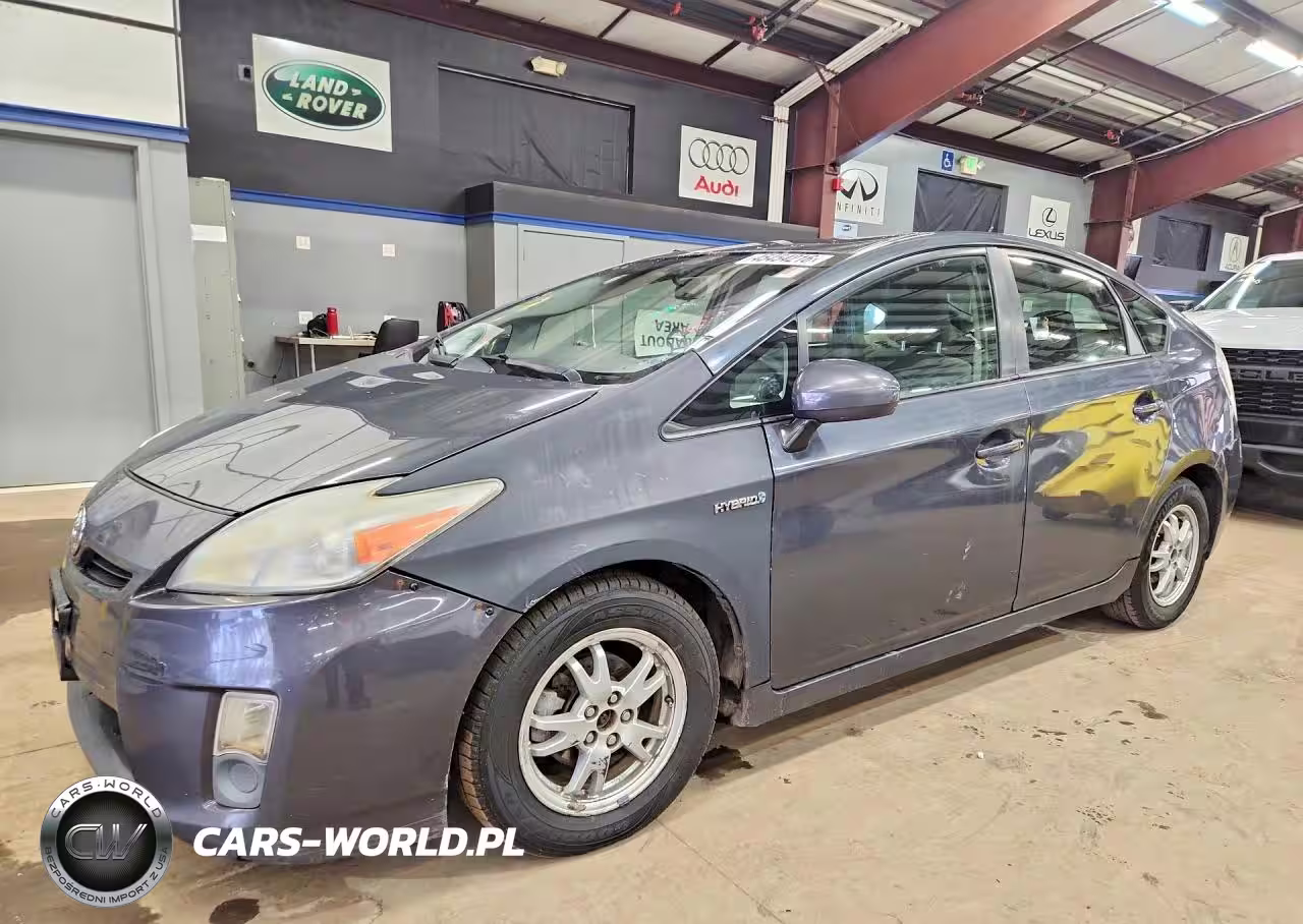 2010 Toyota Prius Iii