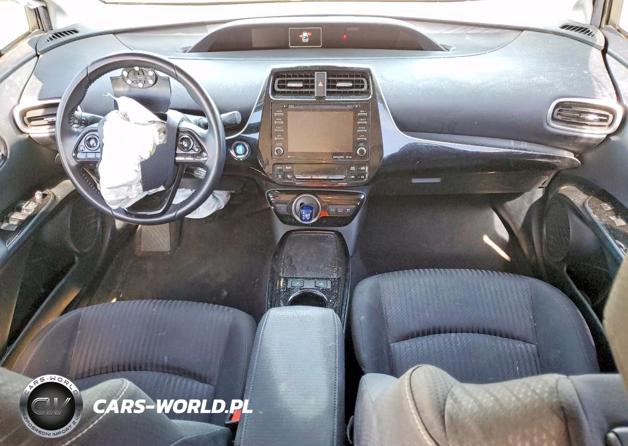 2021 Toyota Prius Prime Le VIN:JTDKAMFP1M3178084 - 8