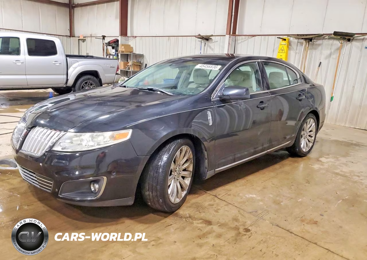 2011 Lincoln Mks