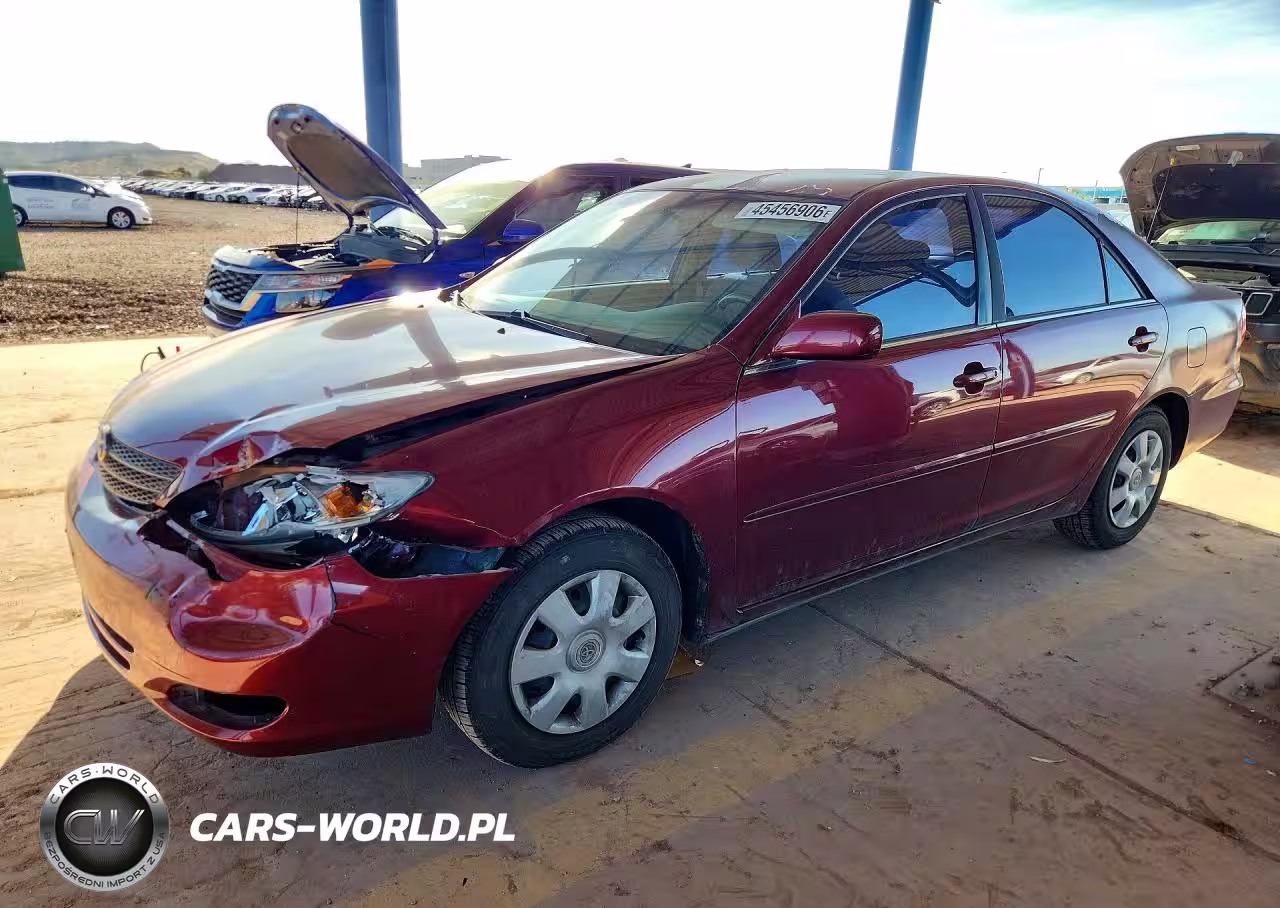 2004 Toyota Camry Le