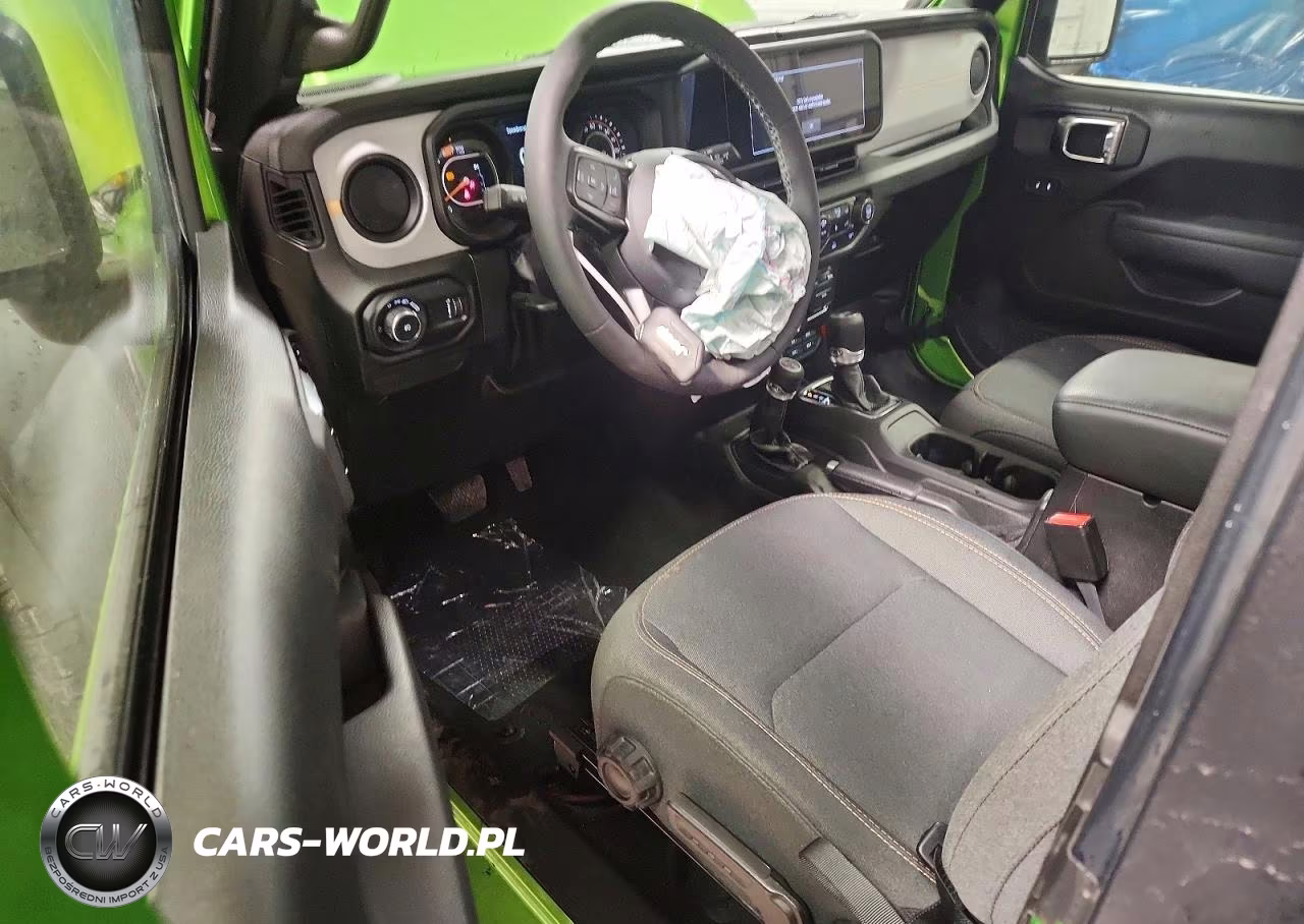 2025 Jeep Wrangler Sport VIN:1C4PJXAN0SW658982 - 8
