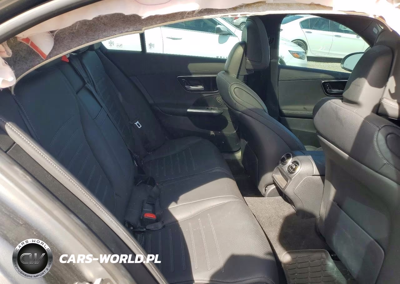 2023 Mercedes-Benz C 300 4Matic VIN:W1KAF4HB8PR081681 - 10