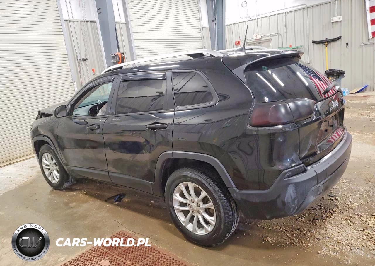 2020 Jeep Cherokee Latitude VIN:1C4PJMCB2LD576136 - 2