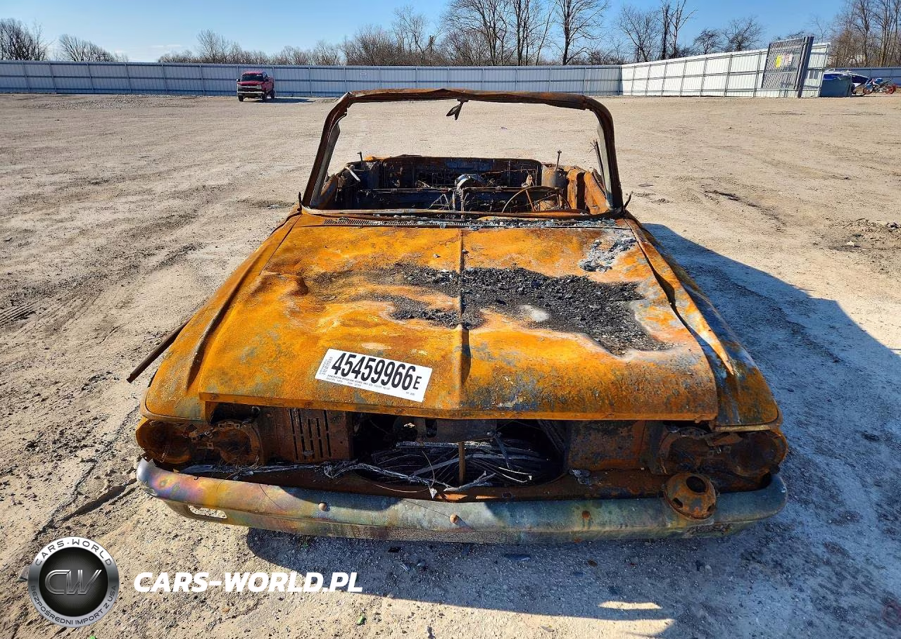 1962 Ford Thundrbird VIN:2Y85Z106681 - 5