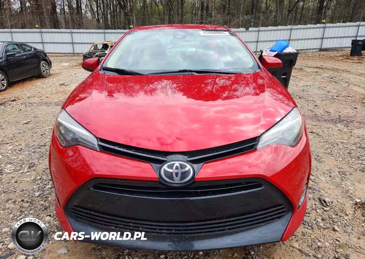 2017 Toyota Corolla Le VIN:2T1BURHE4HC960943 - 5