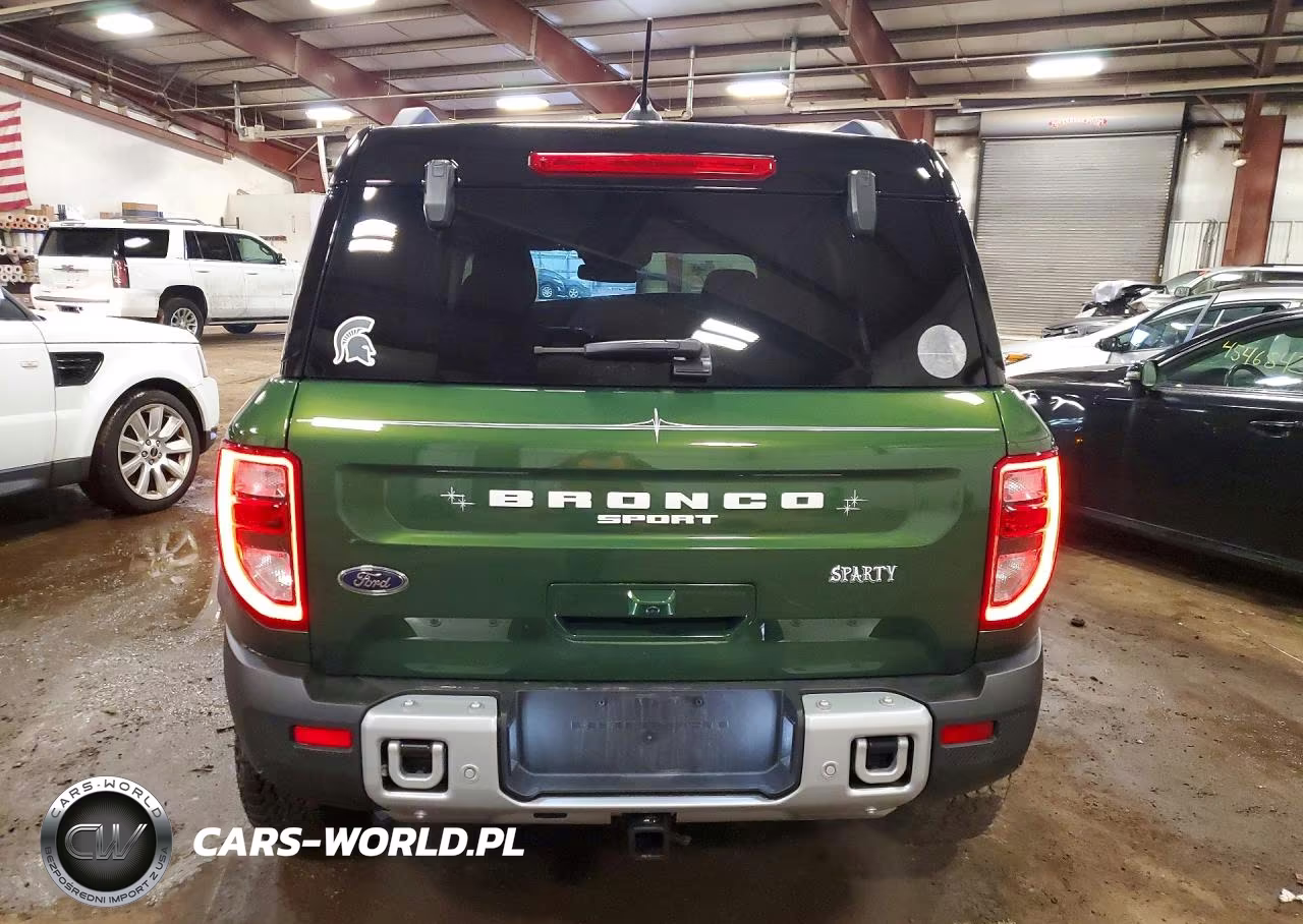 2025 Ford Bronco Sport Outer Banks VIN:3FMCR9CN0SRF02195 - 6