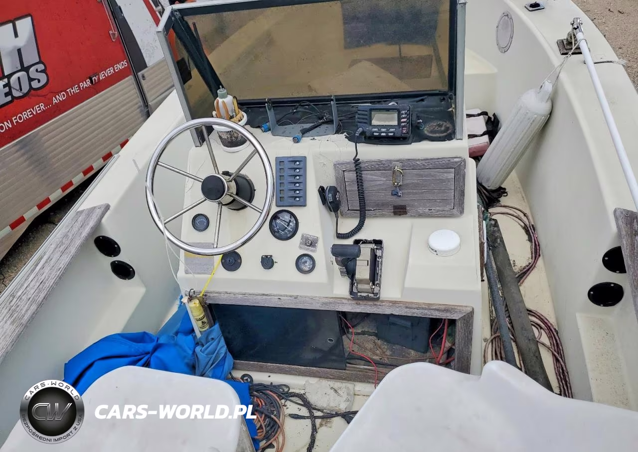 1983 Pro Line Boat Co 17 Cc VIN:PLC11207M83B - 8