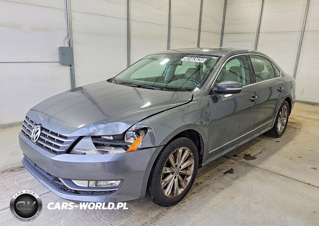 2013 Volkswagen Passat Sel