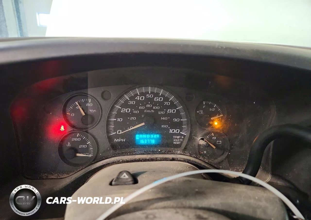 2003 Chevrolet Express G2500 VIN:1GCFG29T831160818 - 9