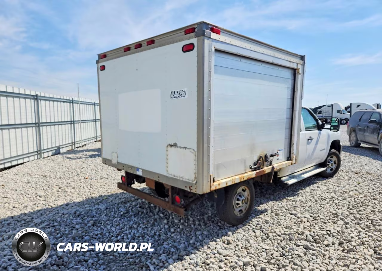 2013 Chevrolet Silverado C2500 Heavy Duty VIN:1GB2CVCG0DZ138732 - 3