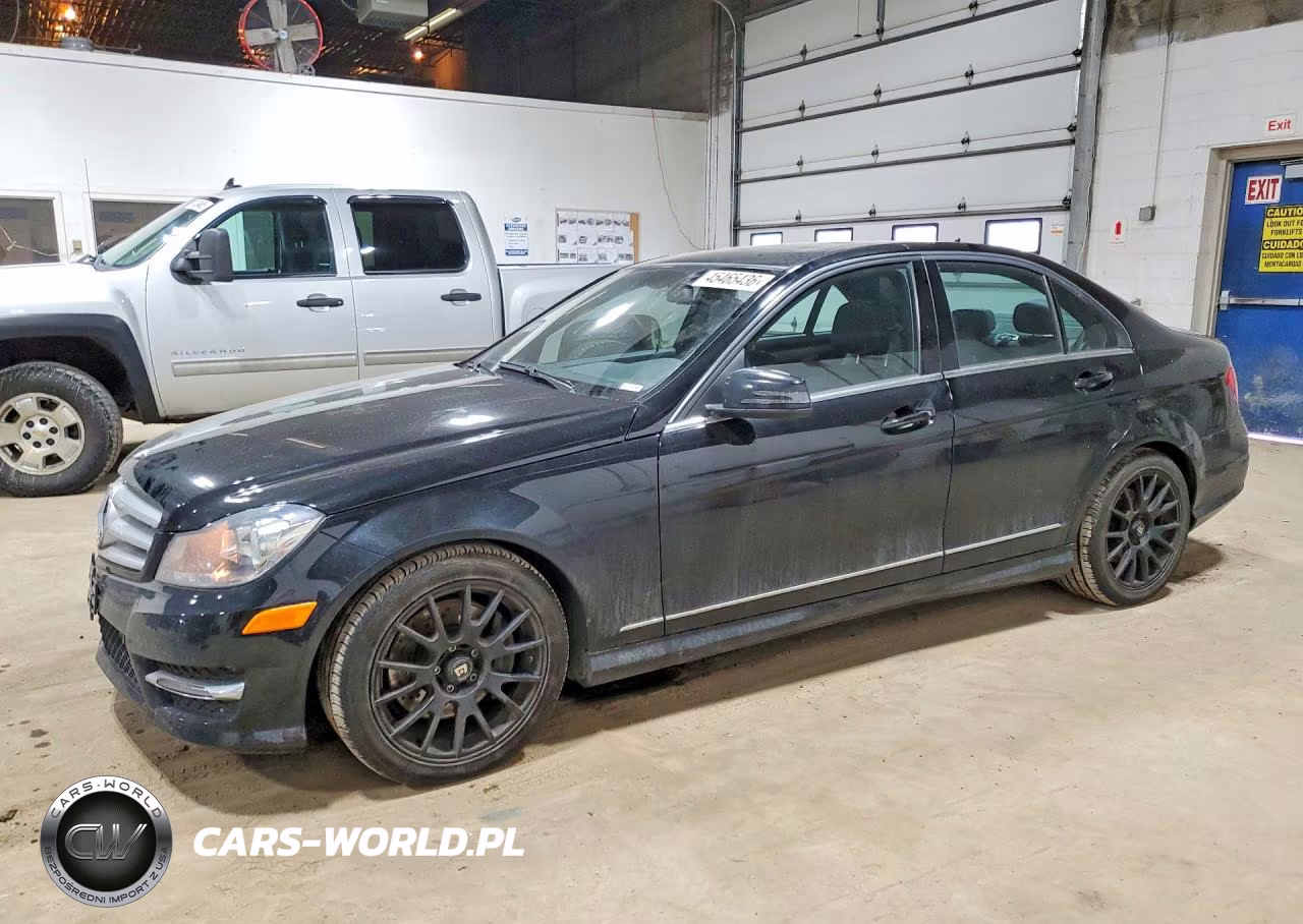 2013 Mercedes-Benz C 300 4Matic