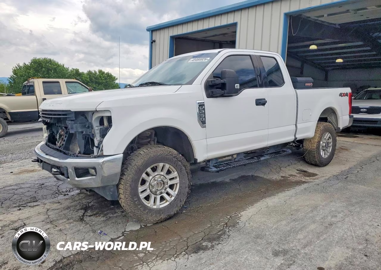 2017 Ford F250 Super Duty – zdjęcie 1 z 12