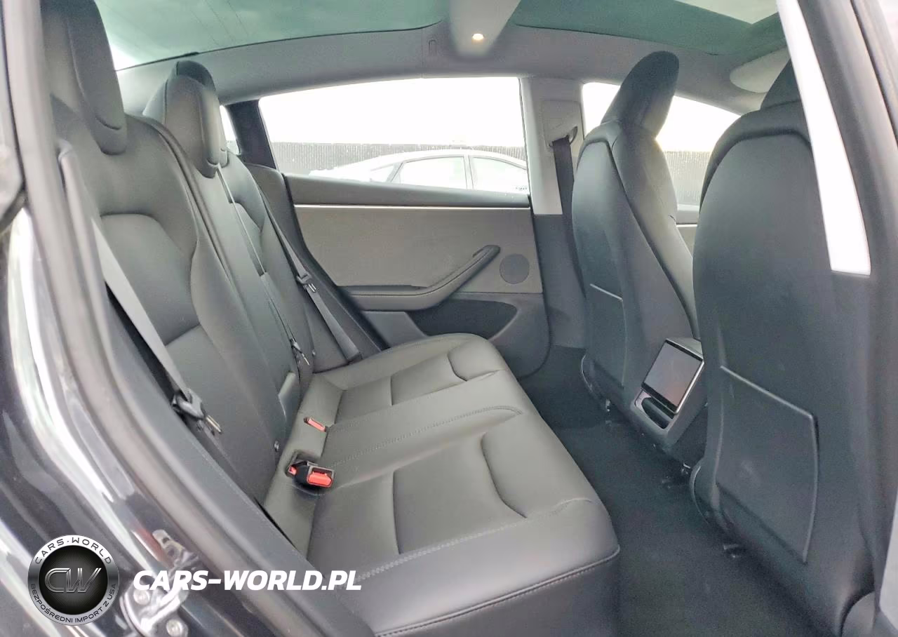 2025 Tesla Model 3 VIN:5YJ3E1EA2SF986335 - 10