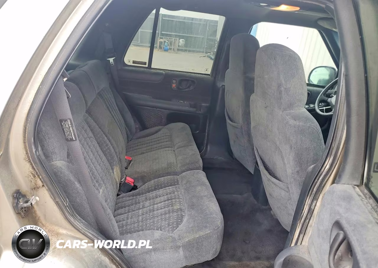 2000 Chevrolet Blazer VIN:1GNDT13W4Y2208257 - 11
