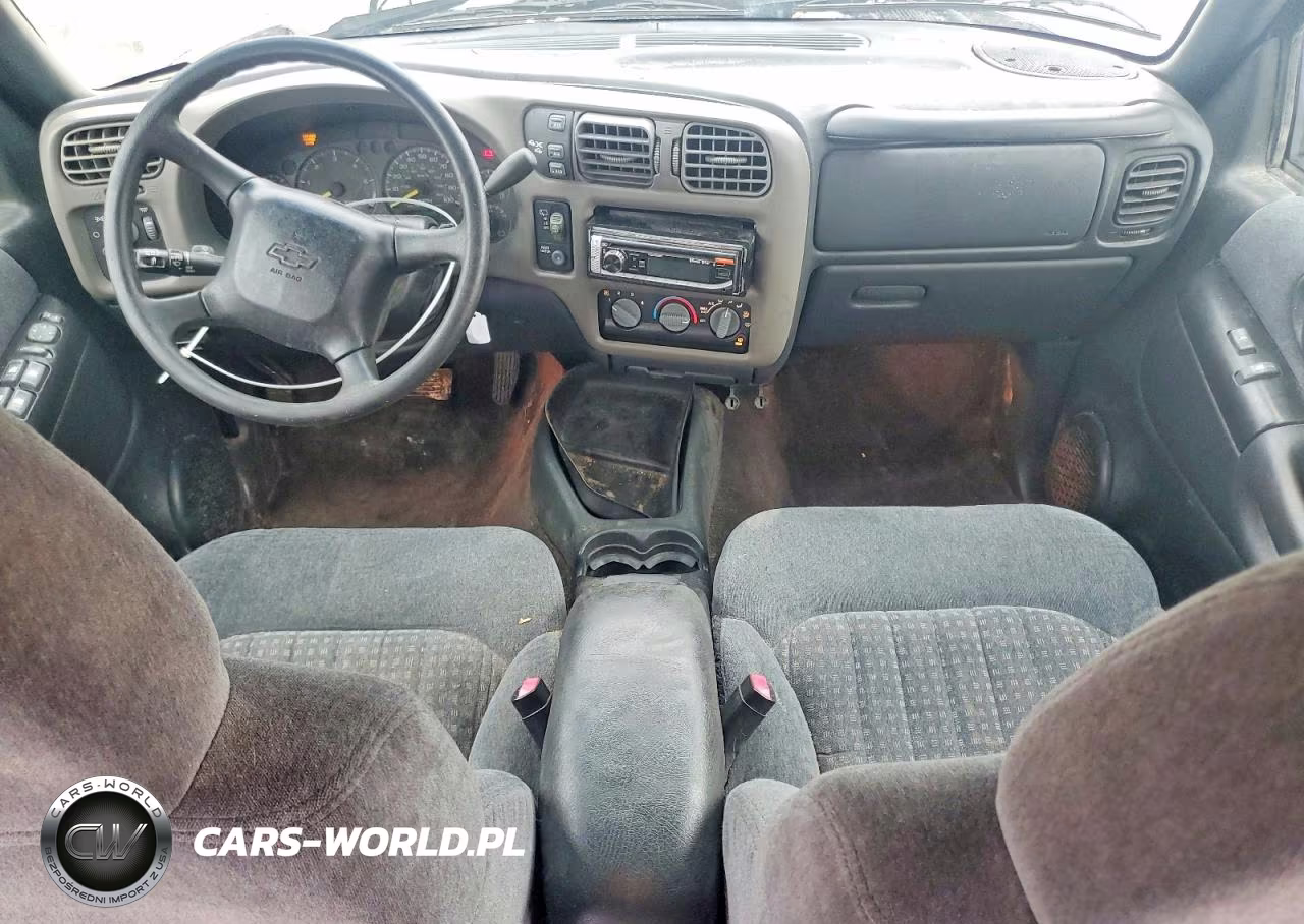 2000 Chevrolet Blazer VIN:1GNDT13W4Y2208257 - 8