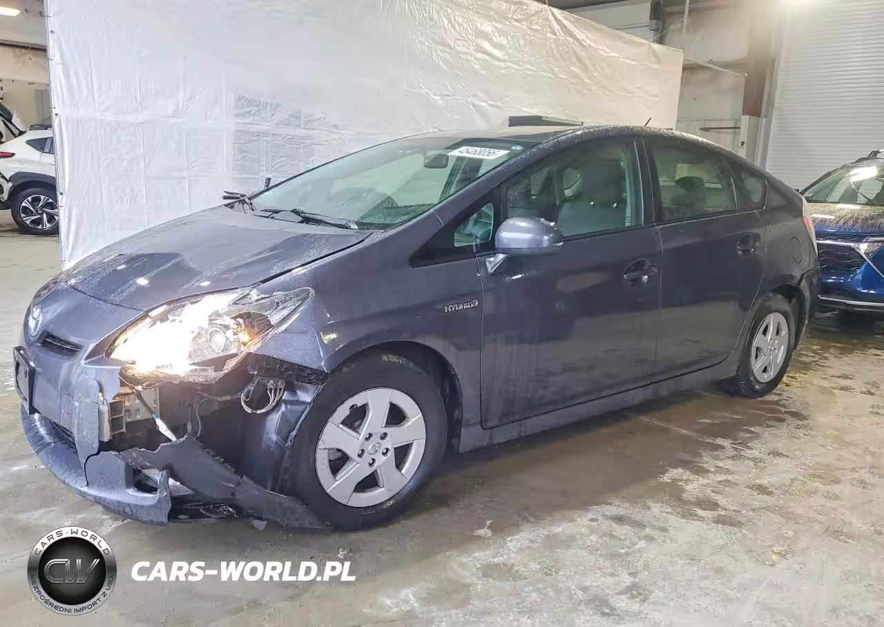 2011 Toyota Prius Two