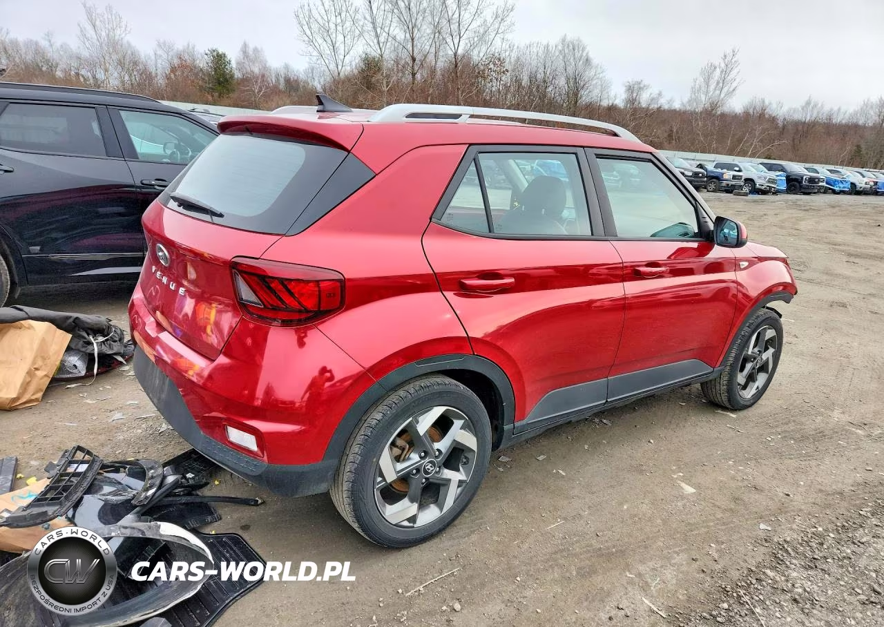 2022 Hyundai Venue Limited VIN:KMHRC8A31NU204291 - 3