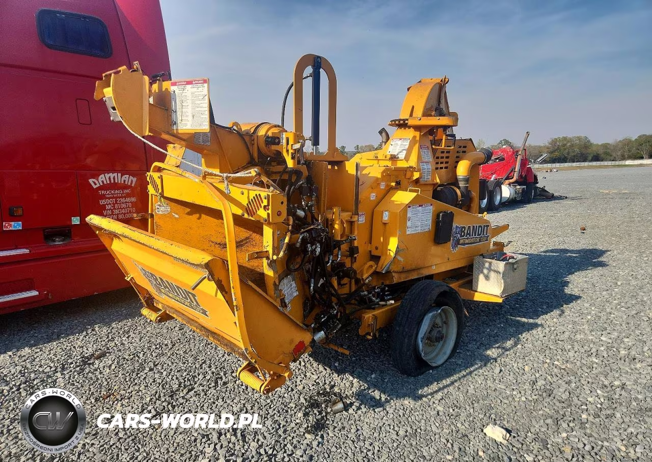 2020 Bandit Wood Chipper VIN:4FMUS1816LR513274 - 4