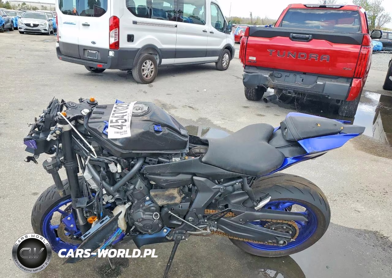 2024 Yamaha Yzfr7 VIN:JYARM38E4RA009347 - 3