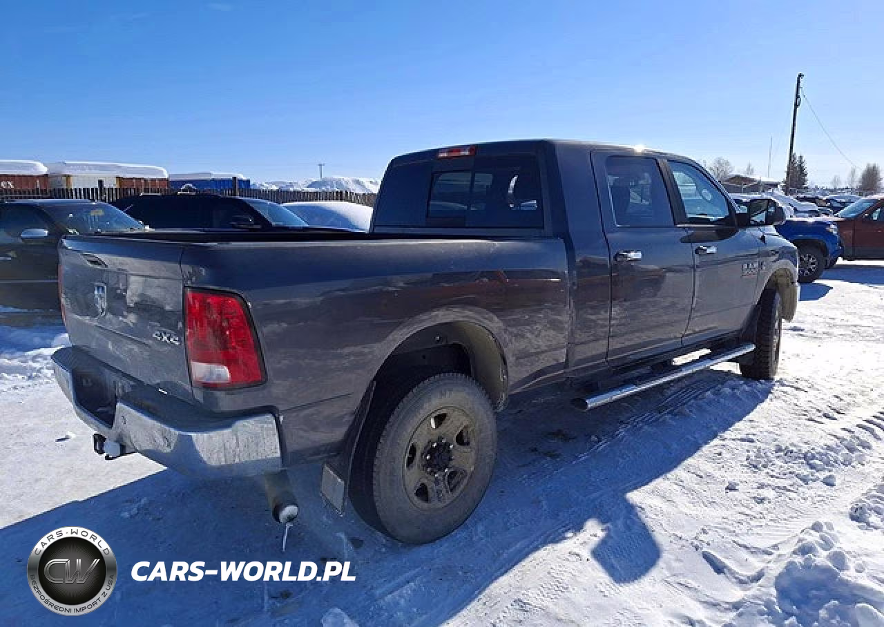 2017 Ram 3500 VIN:3C63R3LL1HG778199 - 3