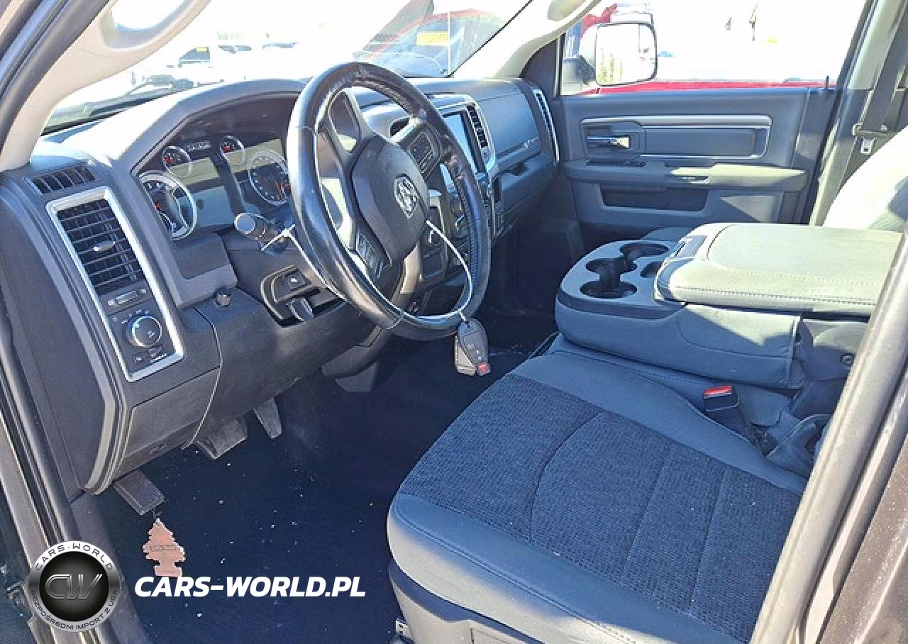 2017 Ram 3500 VIN:3C63R3LL1HG778199 - 7