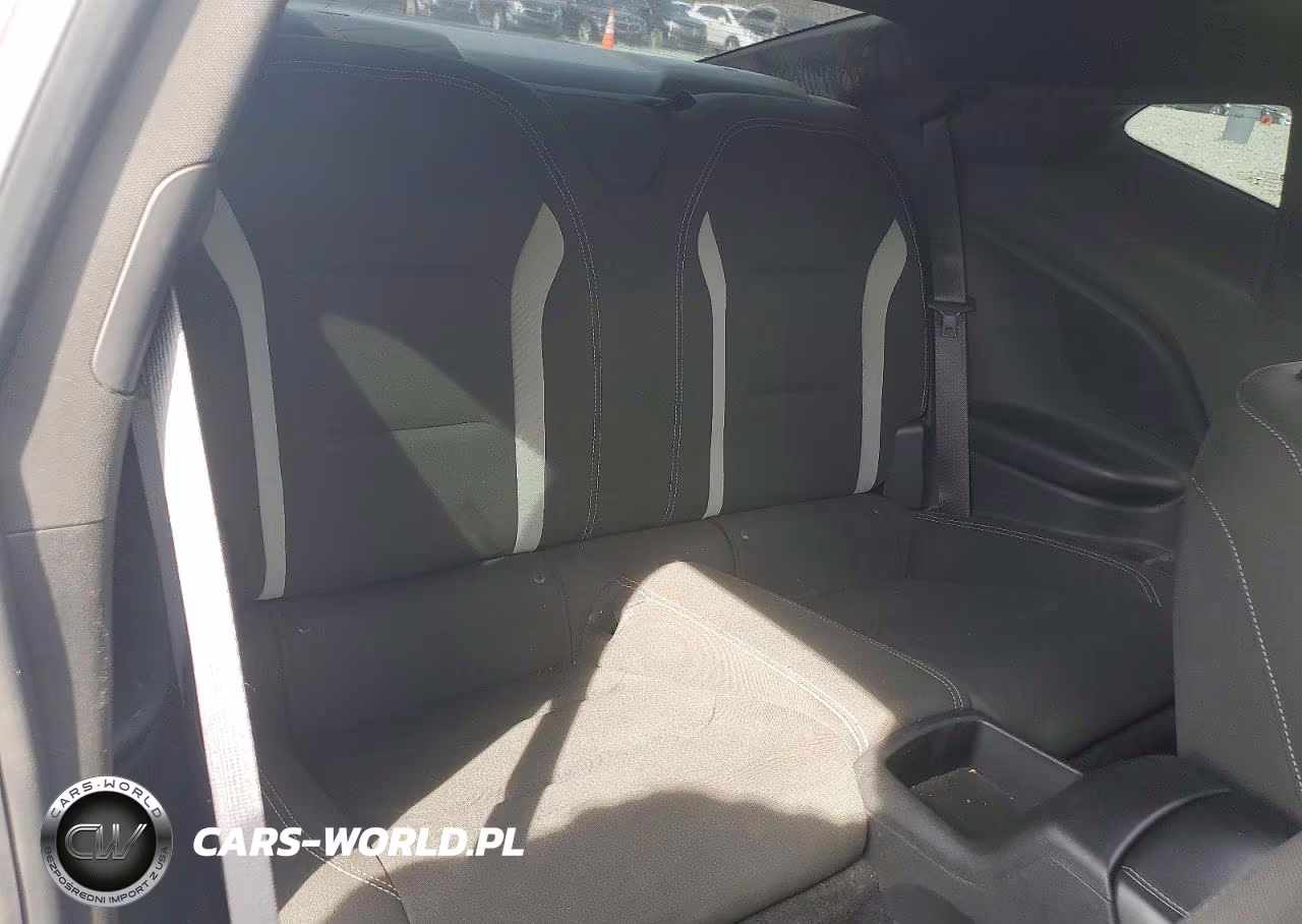 2020 Chevrolet Camaro Ls VIN:1G1FB1RS4L0112084 - 10