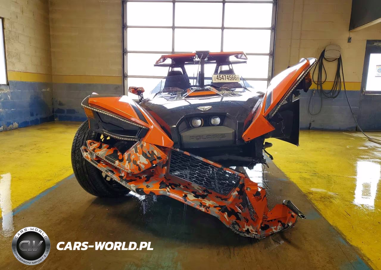2017 Polaris Slingshot Slr VIN:57XAARFA3H8124600 - 2