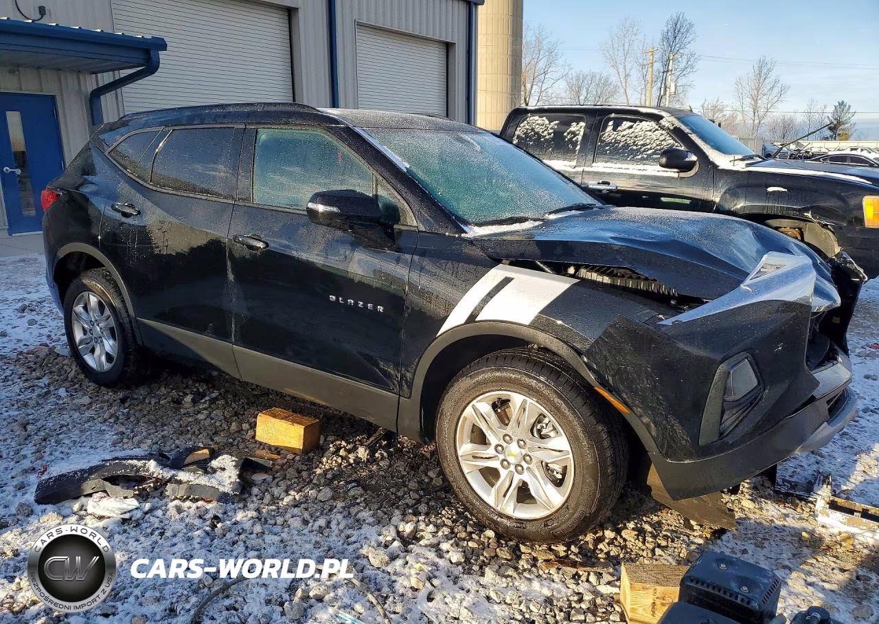 2022 Chevrolet Blazer 3Lt VIN:3GNKBJRS7NS232065 - 4