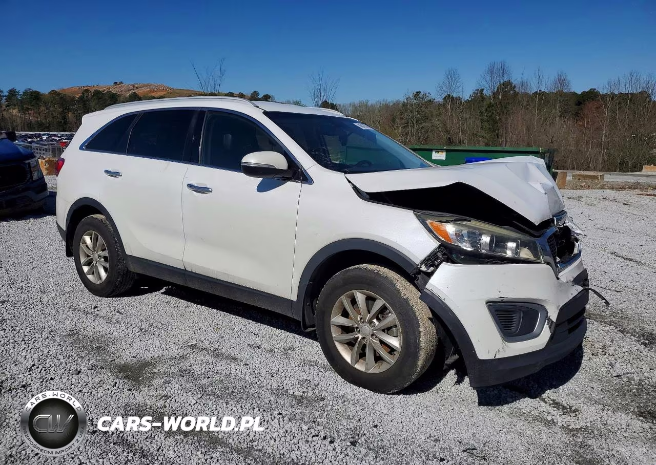 2017 Kia Sorento Lx VIN:5XYPG4A3XHG270398 - 4