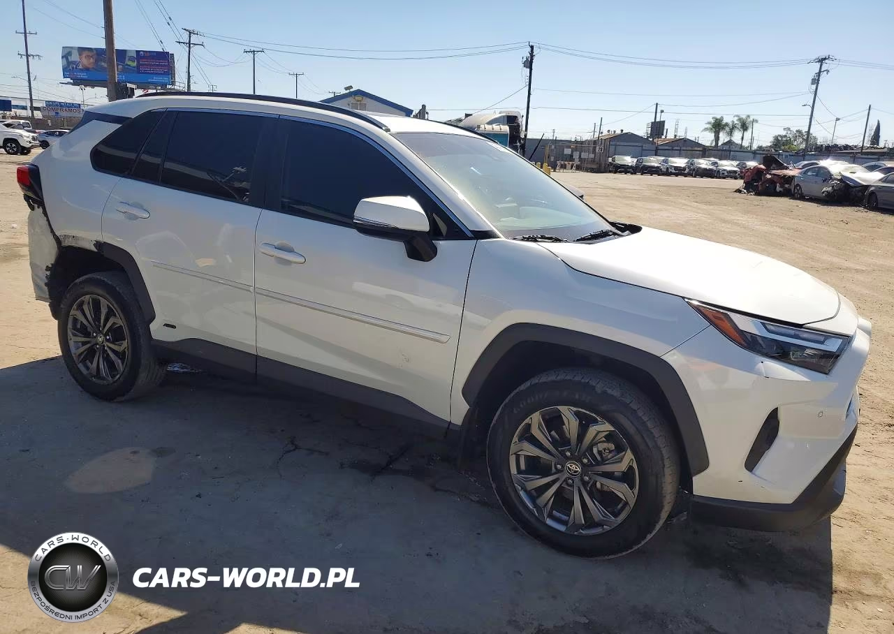 2022 Toyota Rav4 VIN:4T3B6RFV7NU070273 - 4